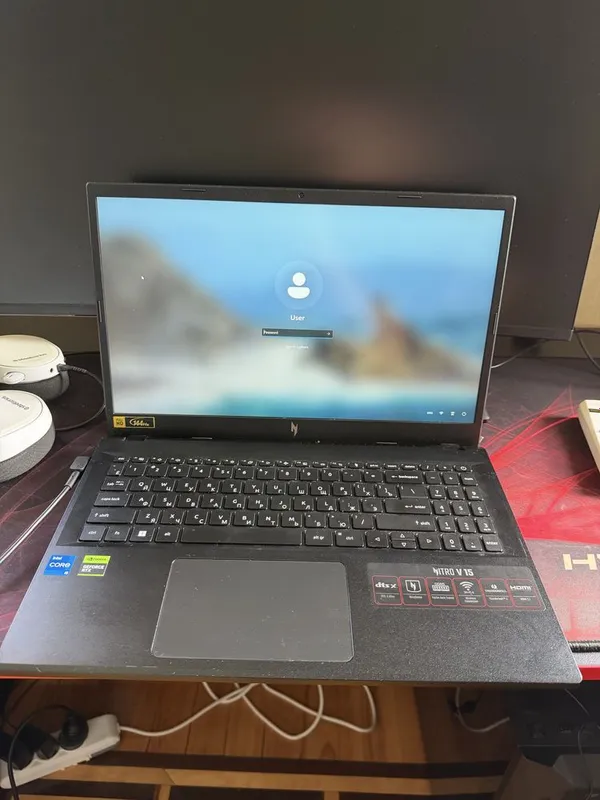 Acer Nitro V15 Obsidian Black
