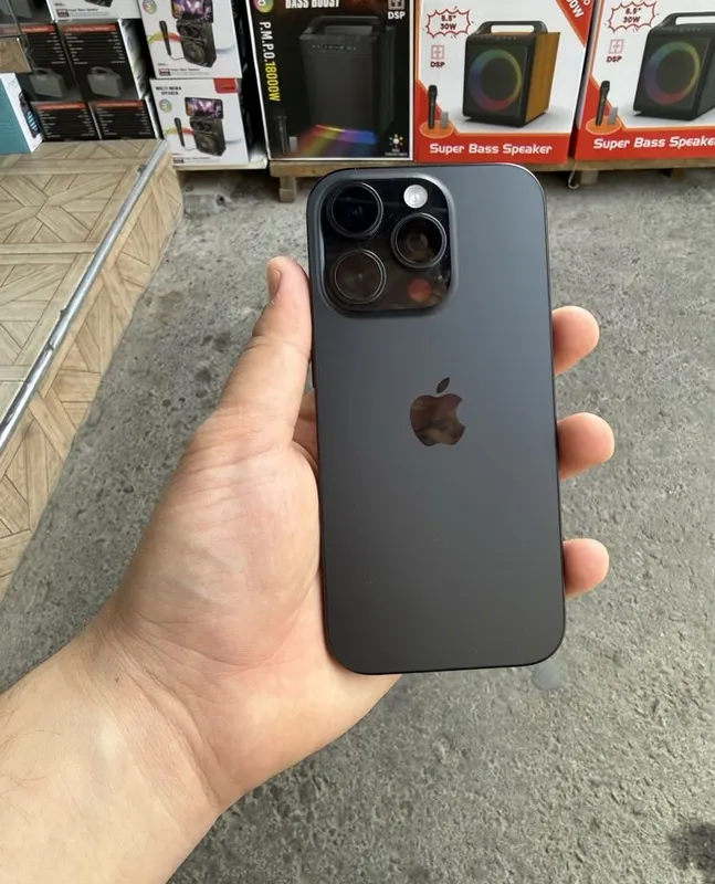 iPhone 16 Pro 256 ГБ, ёмкость 90% 1 iPhone 16 Pro 256 ГБ, ёмкость 90% 1