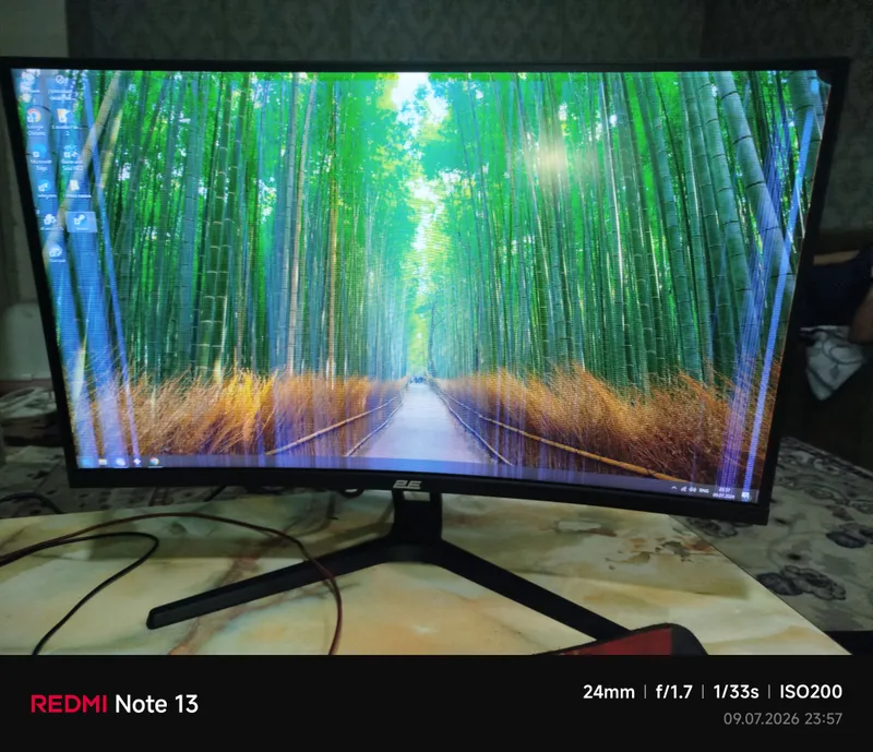 Монитор 2E Gaming 27" R2723BV VA 165Hz CURVED 1 Монитор 2E Gaming 27" R2723BV VA 165Hz CURVED 1