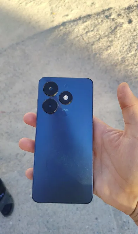 Tecno Spark 20c ideal xolatda 2