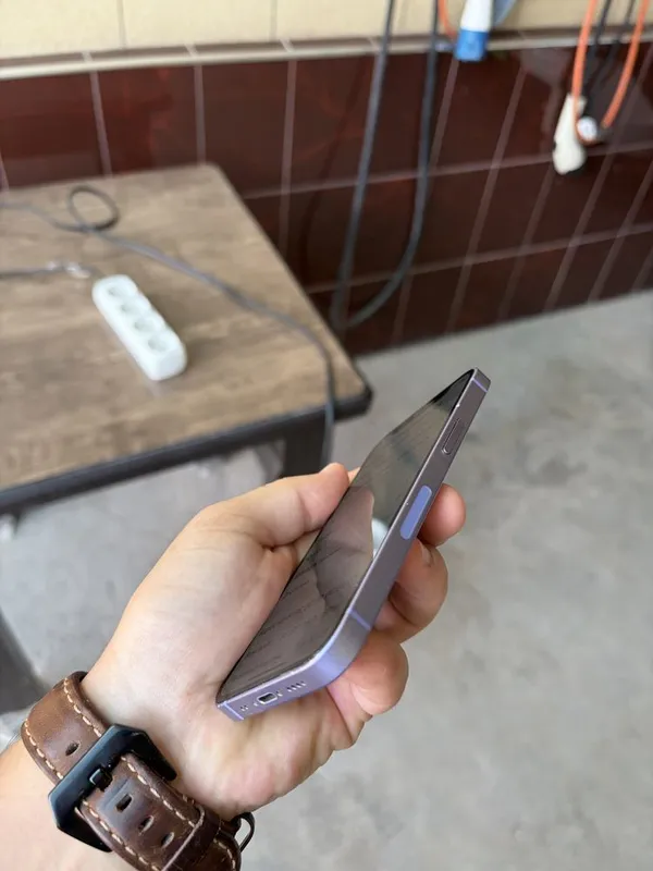 Iphone 12 mini. 5