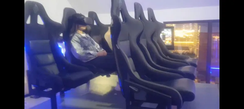 Продам 9D VR кинотеатр 1
