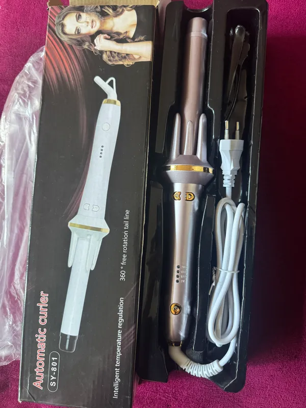 Automatic curler