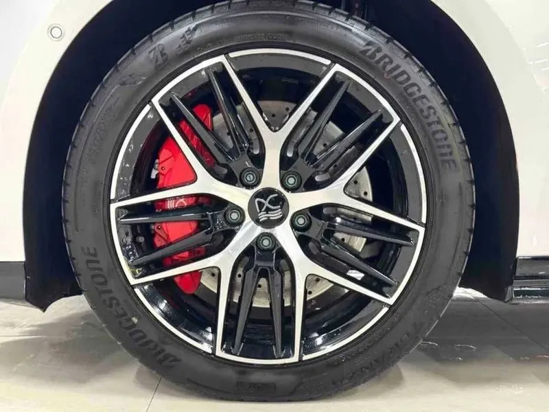 Byd han L 1 ta motor 5 Byd han L 1 ta motor 5