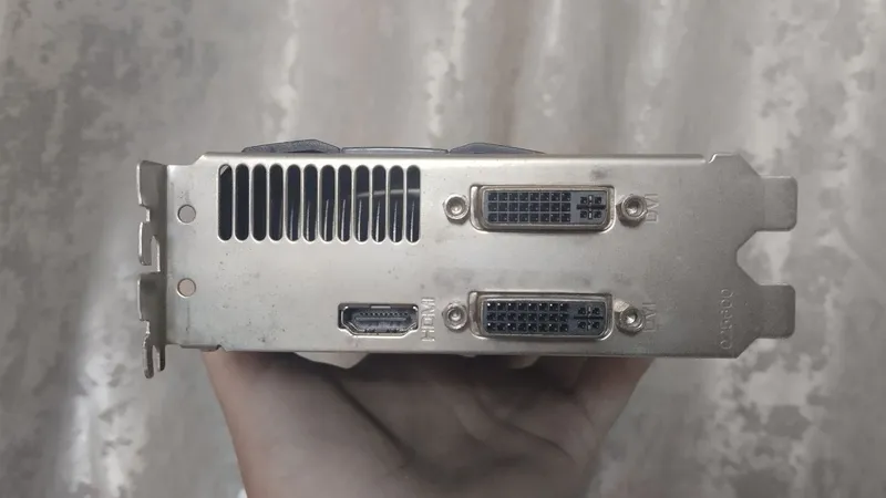 Видеокарта gtx 550 ti 1 gb gdd5 192 bit — фото 1