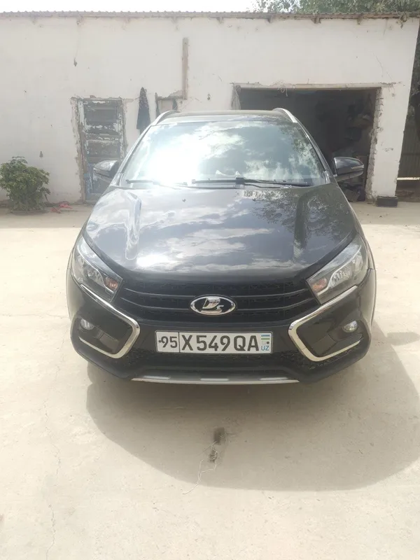 Lada Vesta sotiladi
