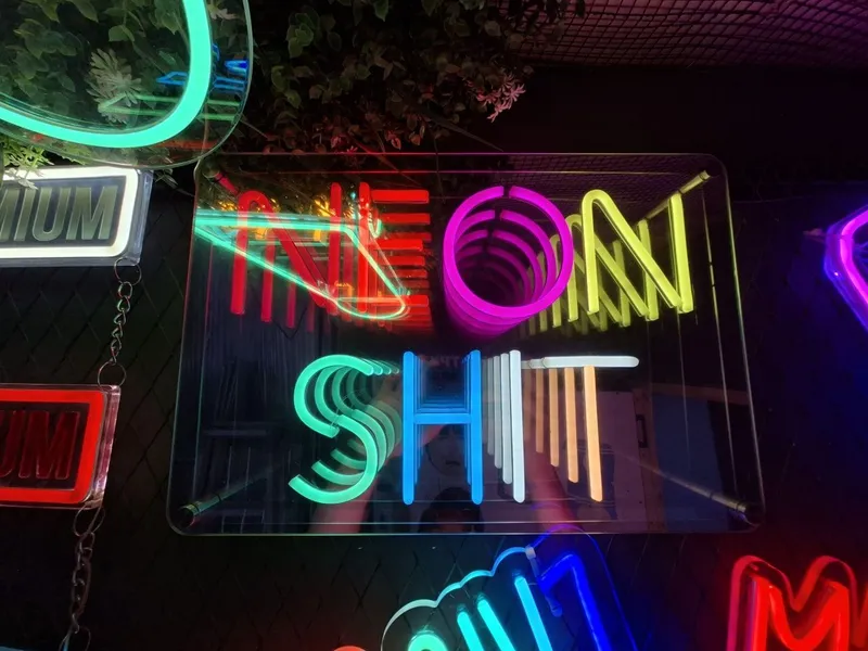 Сборка Neon-вывесок. 3 Сборка Neon-вывесок. 3