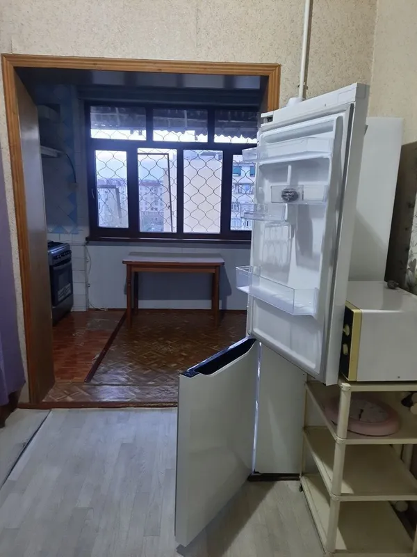 Аренда сергели 7. 3/3/5 балкон 2, 6