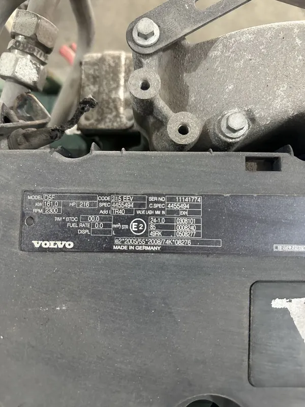 Двигатель volvo D5F в отличном состоянии 6 Двигатель volvo D5F в отличном состоянии 6