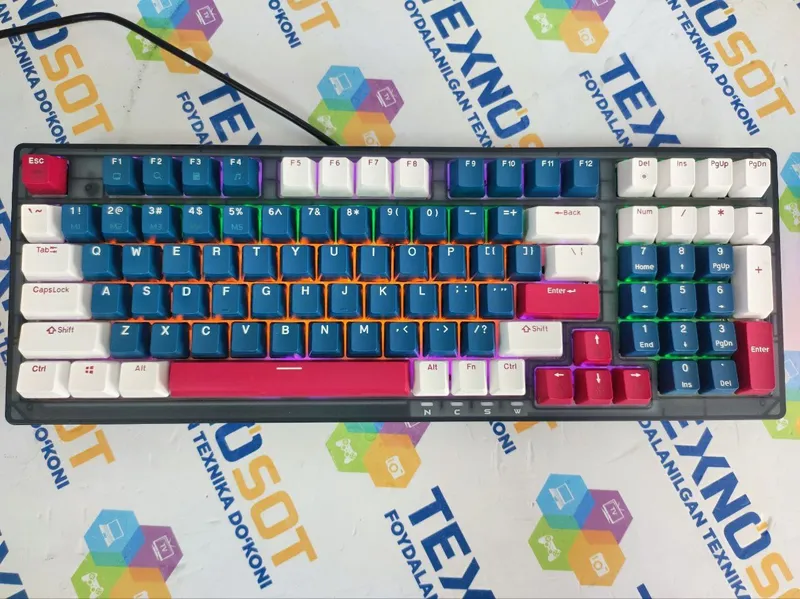 Игровой комплект: механическая клавиатура GNTX GK98PRO RGB + мышь GPTX GM300