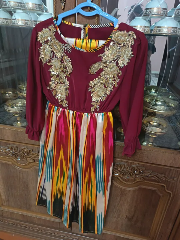 Продаются платье, лосины и абая 3