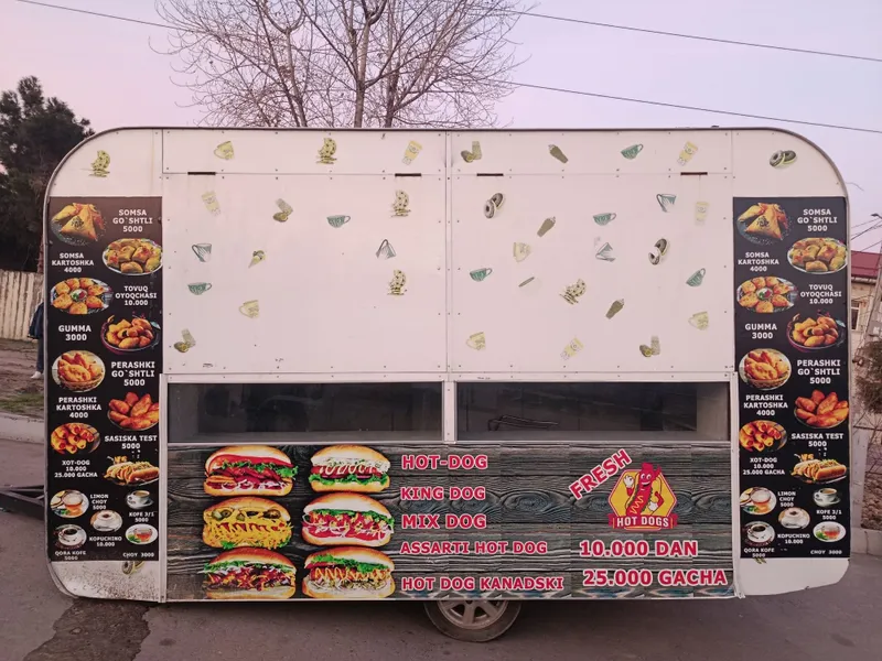 Butka sotiladi Food truck tayor biznes qisa boladi xolati yaxshi