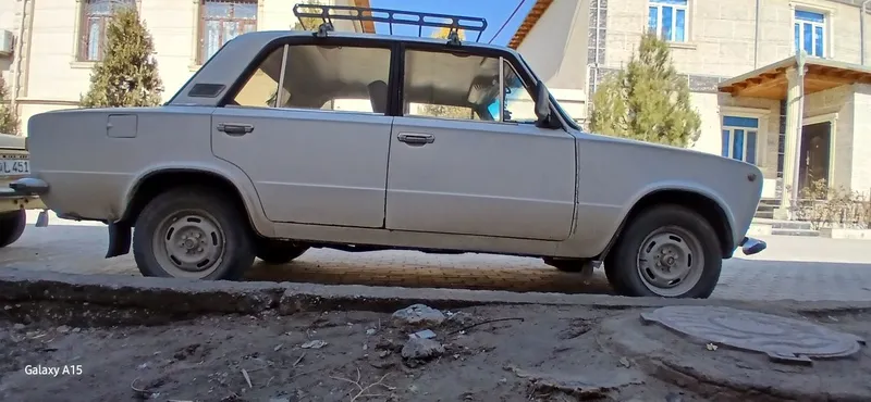 ВАЗ 21011 отличное сравнение 4