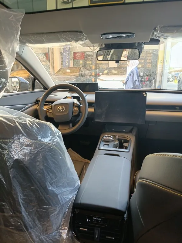 Toyota BZ 5 Bezprobeg 4