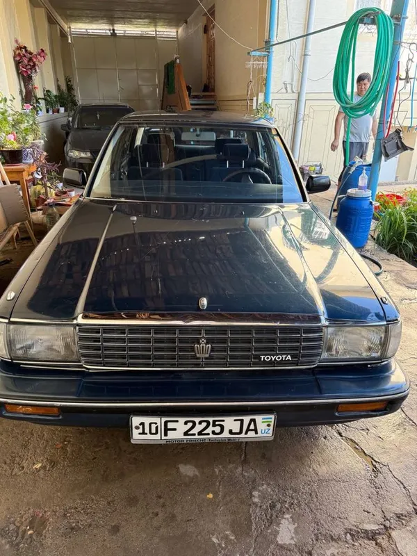 Toyota Crown MS132 — редкий проектный автомобиль
