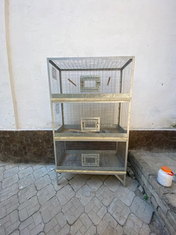 Sotiladi Razmeri 100x50x50 holat yaxshi 2 Sotiladi Razmeri 100x50x50 holat yaxshi 2