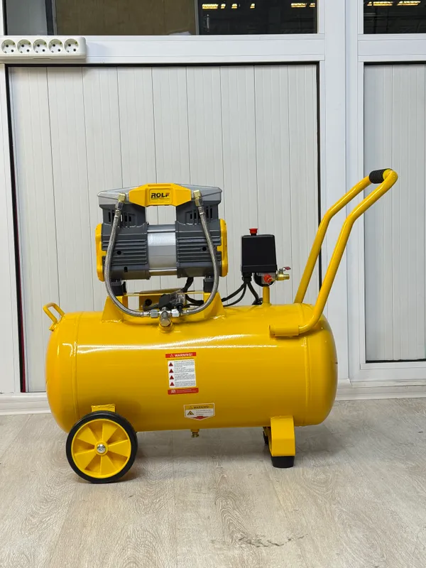 kompressor ROLF TOP-050S воздушный компрессор 2 kompressor ROLF TOP-050S воздушный компрессор 2