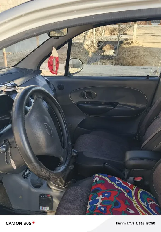 Matiz oq rang kafoli bilan — фото 4