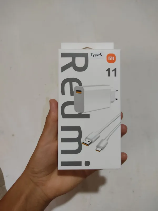 Redmi komplekt zaryadka
