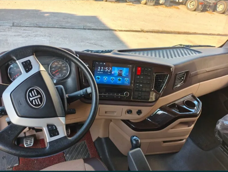 Седельный тягач FAW JH6 4x2 CNG (на метане) Седельный тягач FAW JH6 4x — фото 1