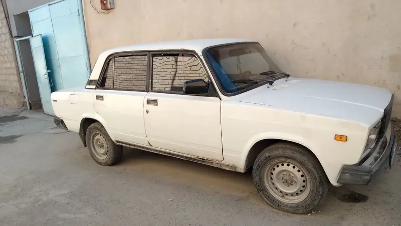 Jiguli 2107 lada — фото 1