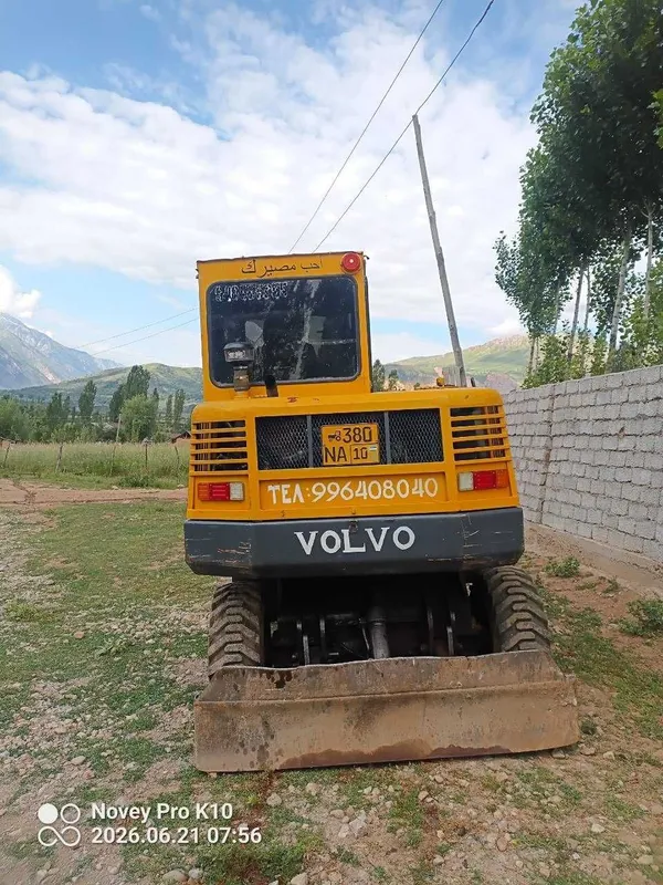 Mini ekskavator VOLVO MX 3W-2 sotiladi! — фото 1