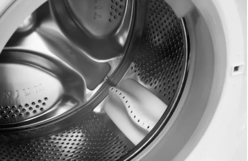 Италянский Стиральная машина от фирмы Indesit Это не женской дело — фото 1