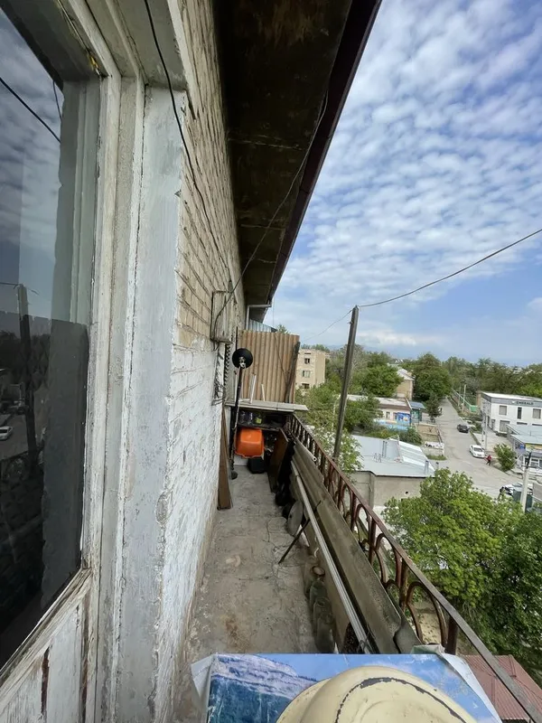 Продаётся 1 комнатная квартира в центре горада Чирчика — фото 5