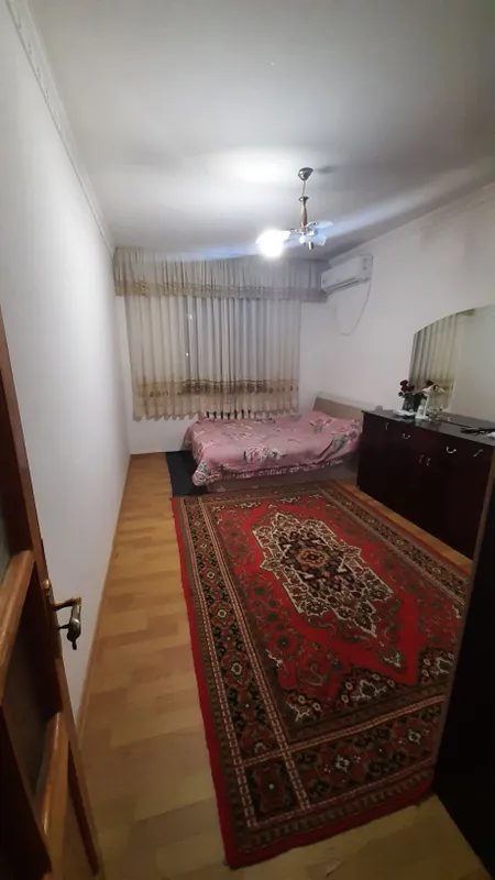 SHOSHILINCH 5 XONALI KVARTIRA SOTILADI 6