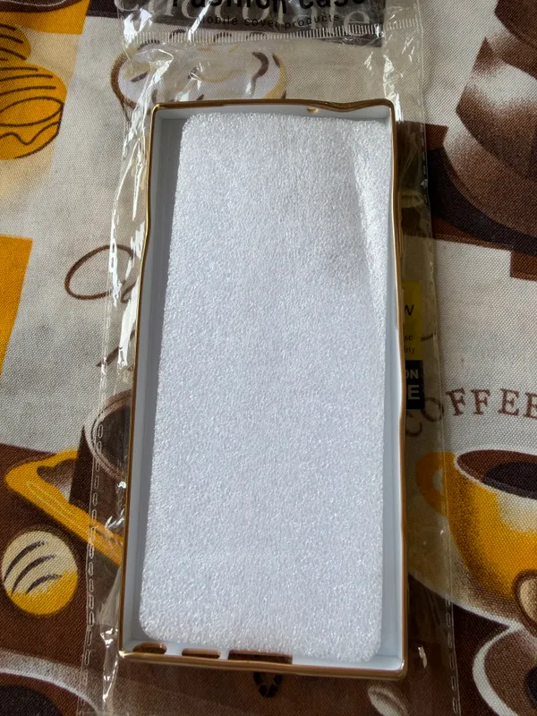 Samsung s23 ultra uchun chexol — фото 1