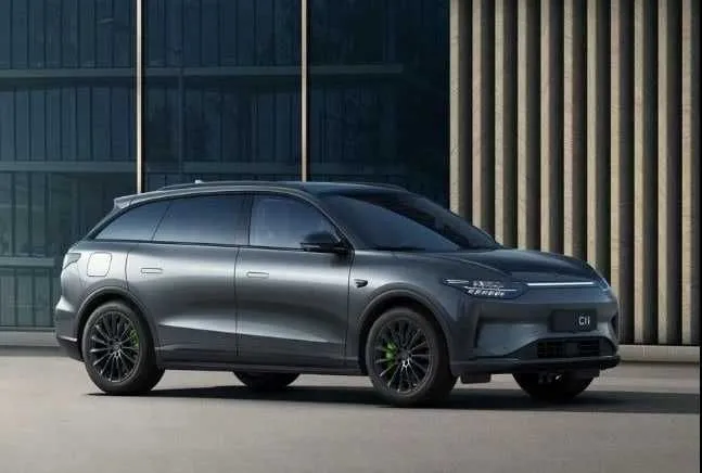 Leapmotor C11 Hybrid 300 km halol nasiya savdoga — фото 1