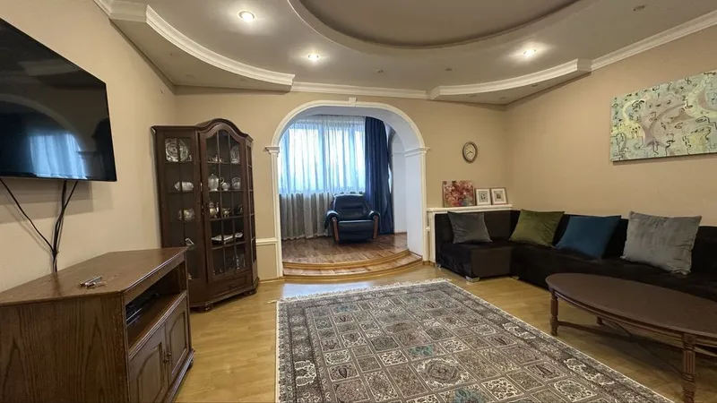 Аренда 3х комнатной квартиры Садыка Азимова Ц-1 , 145 школа Infinity 3