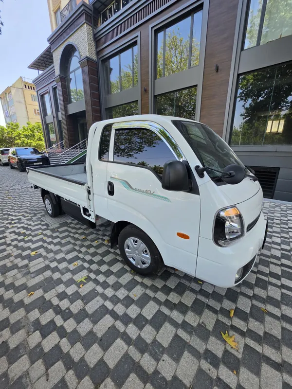Sotila KIA bongo EV elektramabil 1