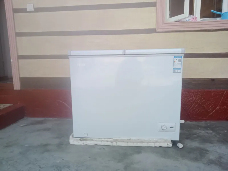 Продаётся морозильник, состояние отличное, использовался 5 месяцев 4 Продаётся морозильник, состояние отличное, использовался 5 месяцев 4