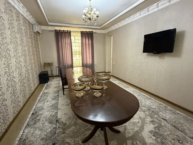 3х уровневый, 270 м², 9 комнат. Учтепинский район. Катта Кани 8