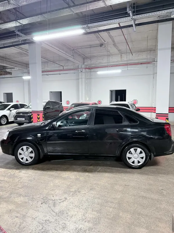 Lacetti 2010 года, механика, 1.8 1 Lacetti 2010 года, механика, 1.8 1