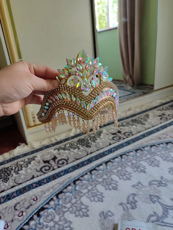 Bu tillaqoshlarni umuman taqmaganman 2 Bu tillaqoshlarni umuman taqmaganman 2