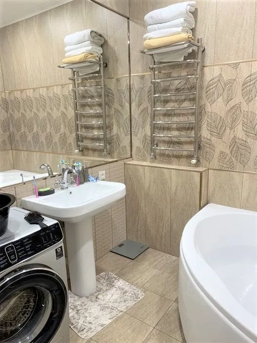 3-комн квартира, 140 м², 2/3 этаж, Яккасарайский (Ракат), метро Ойбек — фото 6