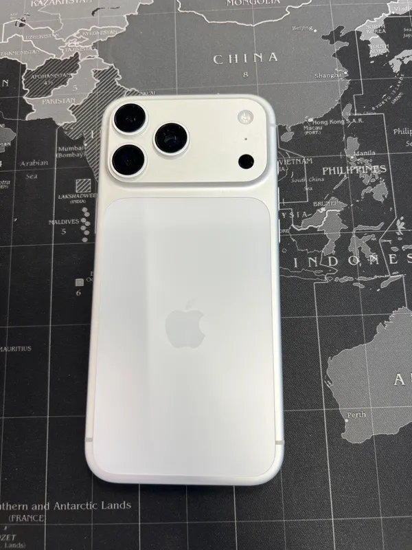 iPhone 17 Pro Max 1 iPhone 17 Pro Max 1