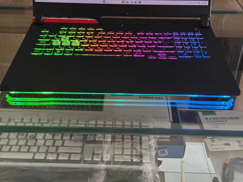 ASUS ROG Strix G713QM Ryzen 9 5900HX RTX 3060 6gb ram 16 ssd 512 5 ASUS ROG Strix G713QM Ryzen 9 5900HX RTX 3060 6gb ram 16 ssd 512 5