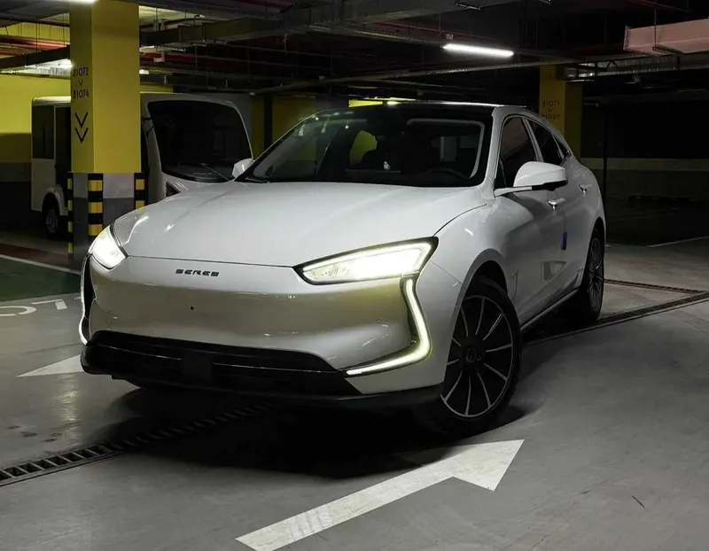SERES m5 awd full naxt va xalol nasiya 1