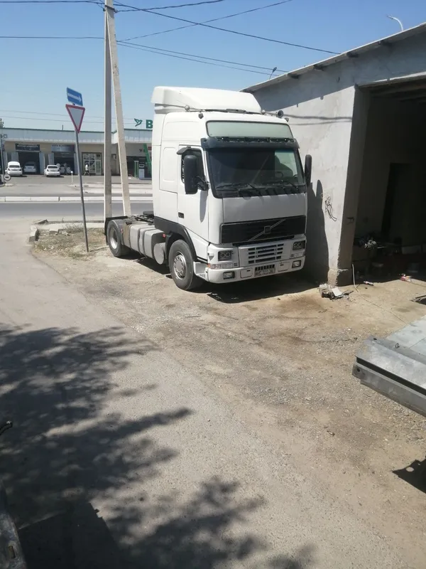Volvo 2 yil kafolati bilan 4 Volvo 2 yil kafolati bilan 4