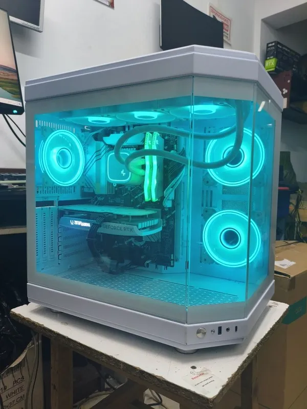 Katta oq keys Navorot i7 13th, 16gb ddr5, rtx 4060 8gb 1