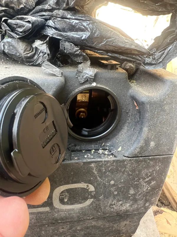 lasetti cruz 1.6 v  karea mator