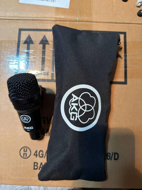 AKG P4 Инструментальный микрофон