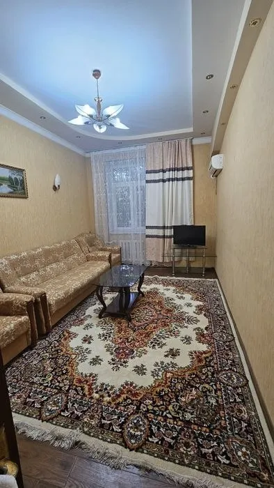 2-комн квартира, 55 м², 2/4 этаж (вторичка), Мирзо-Улугбек, Аккурган, метро Пушкин 1