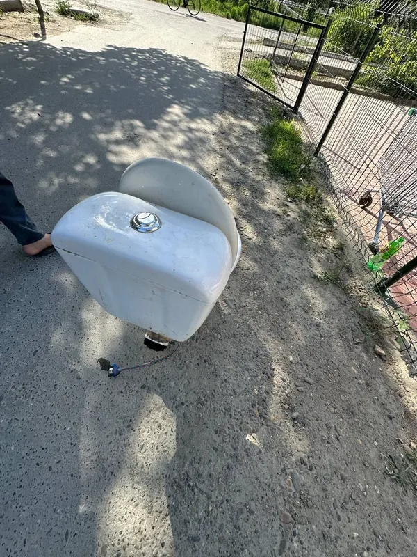 Унитаз янги арзон берилади тез ва арзонУнитаз янги арзон берилади тез — фото 3
