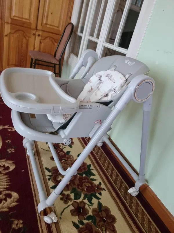 Детский стульчик для кормления 2