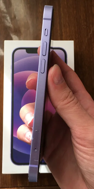 iPhone 12 обменяю 2