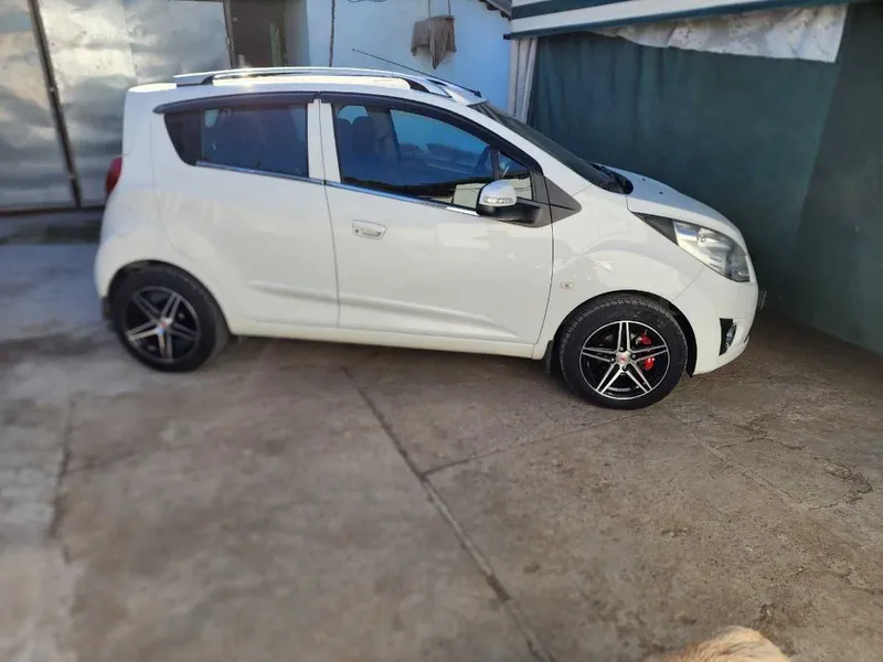 Продам chevrolet spark 2015 шевроле спарк 2
